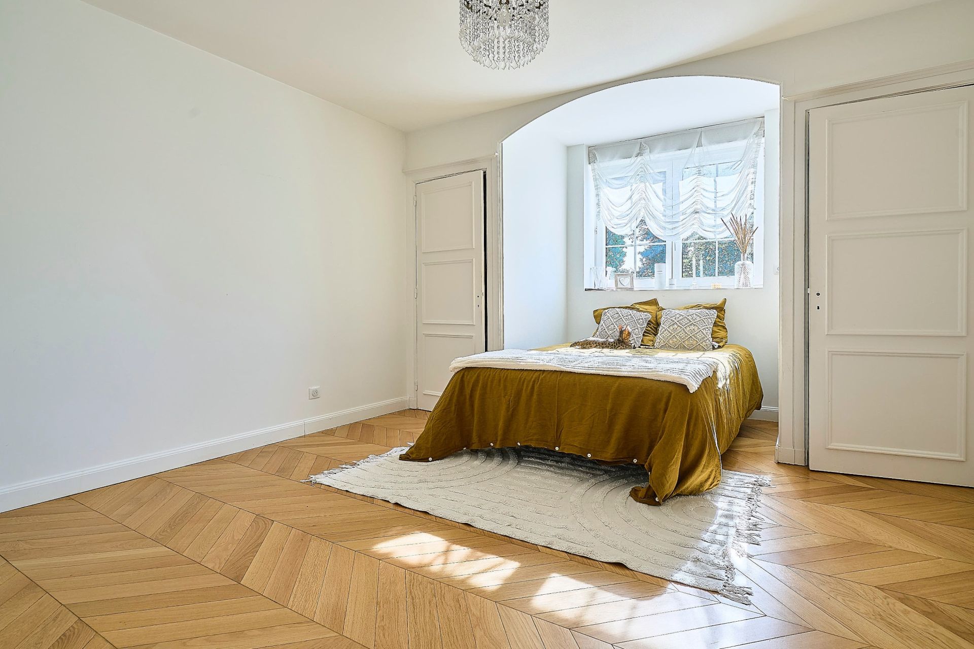 luxury house 9 Rooms for sale on HEM (59510)