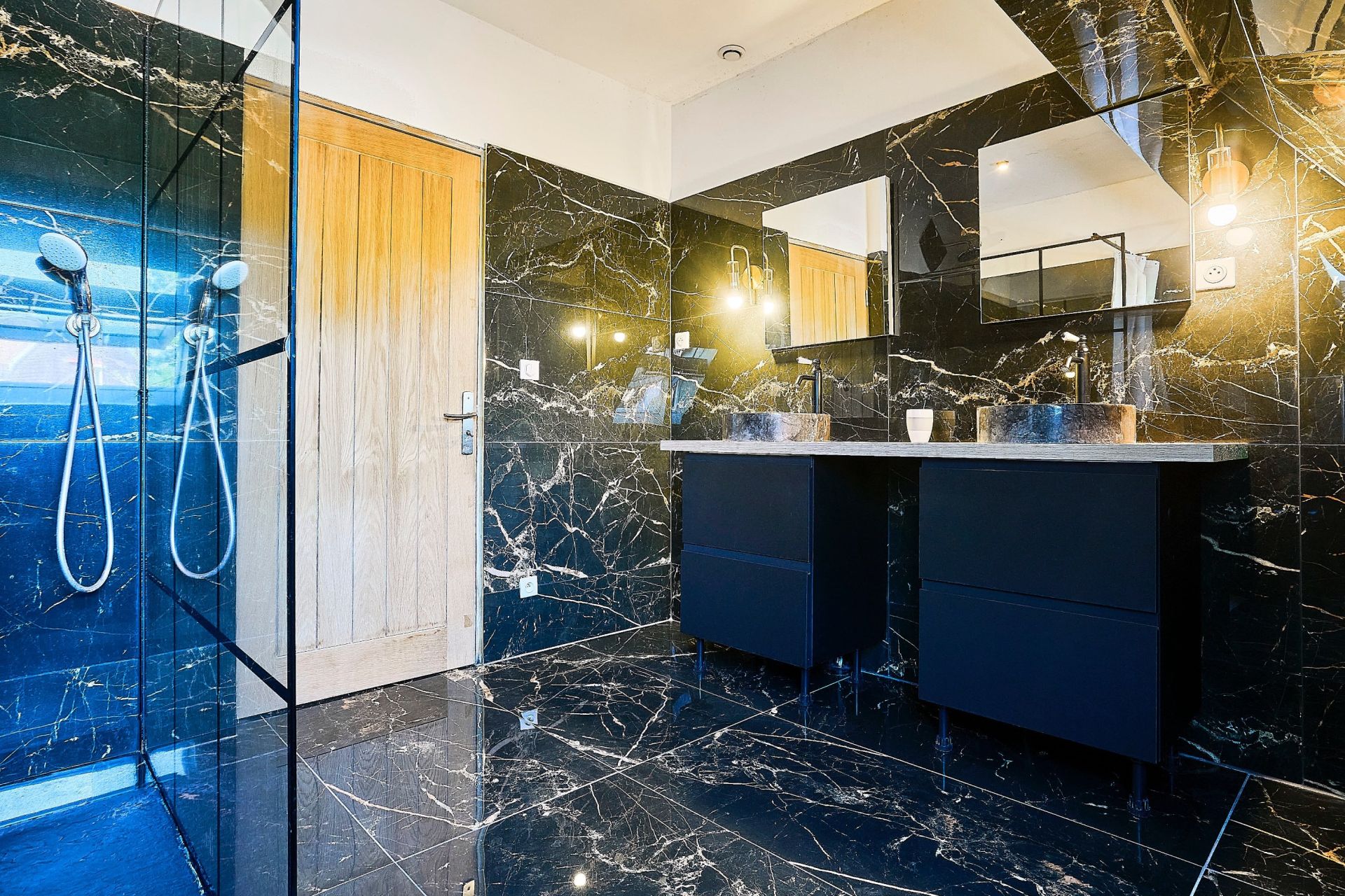 luxury house 9 Rooms for sale on HEM (59510)