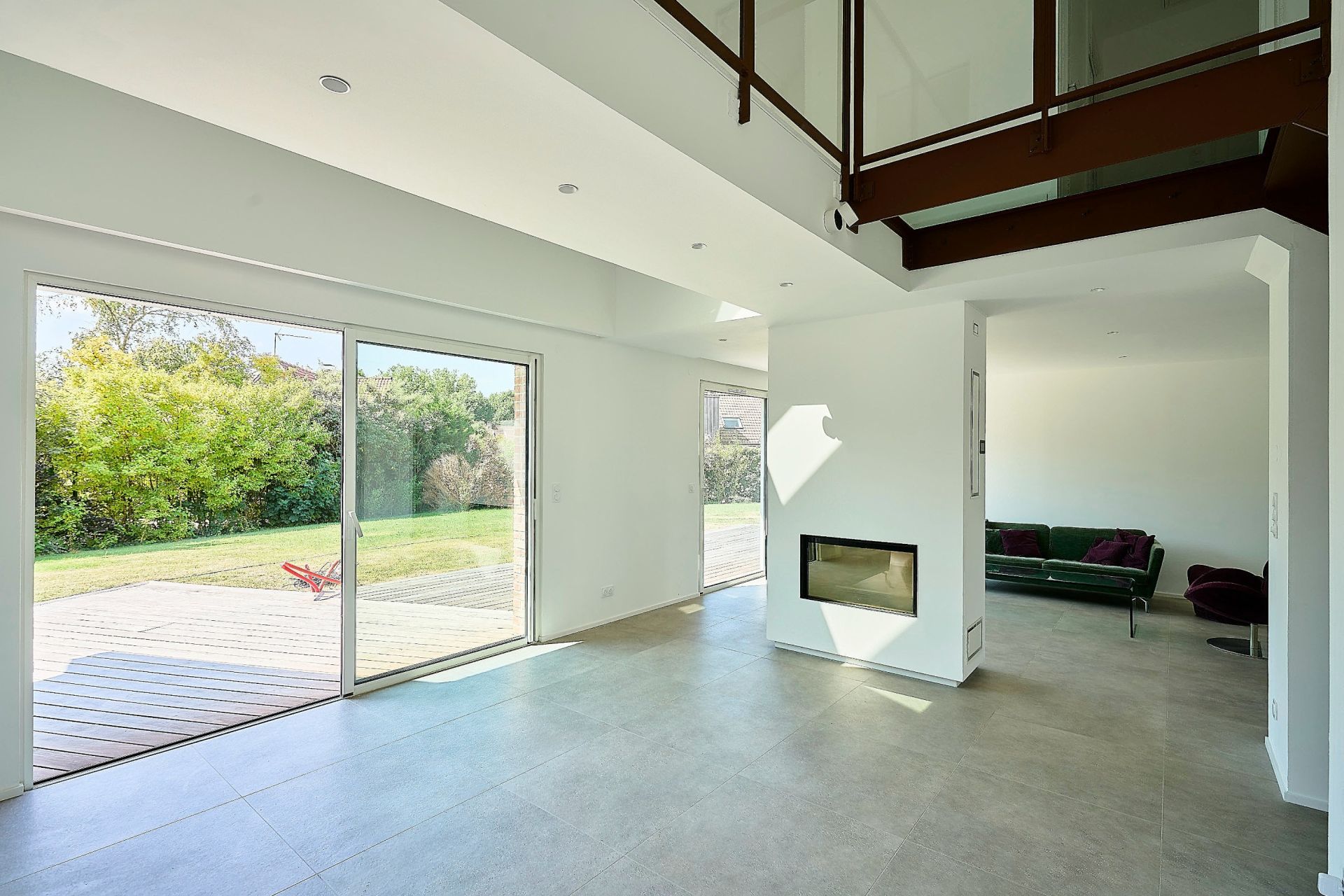 luxury house 9 Rooms for rent on CROIX (59170)