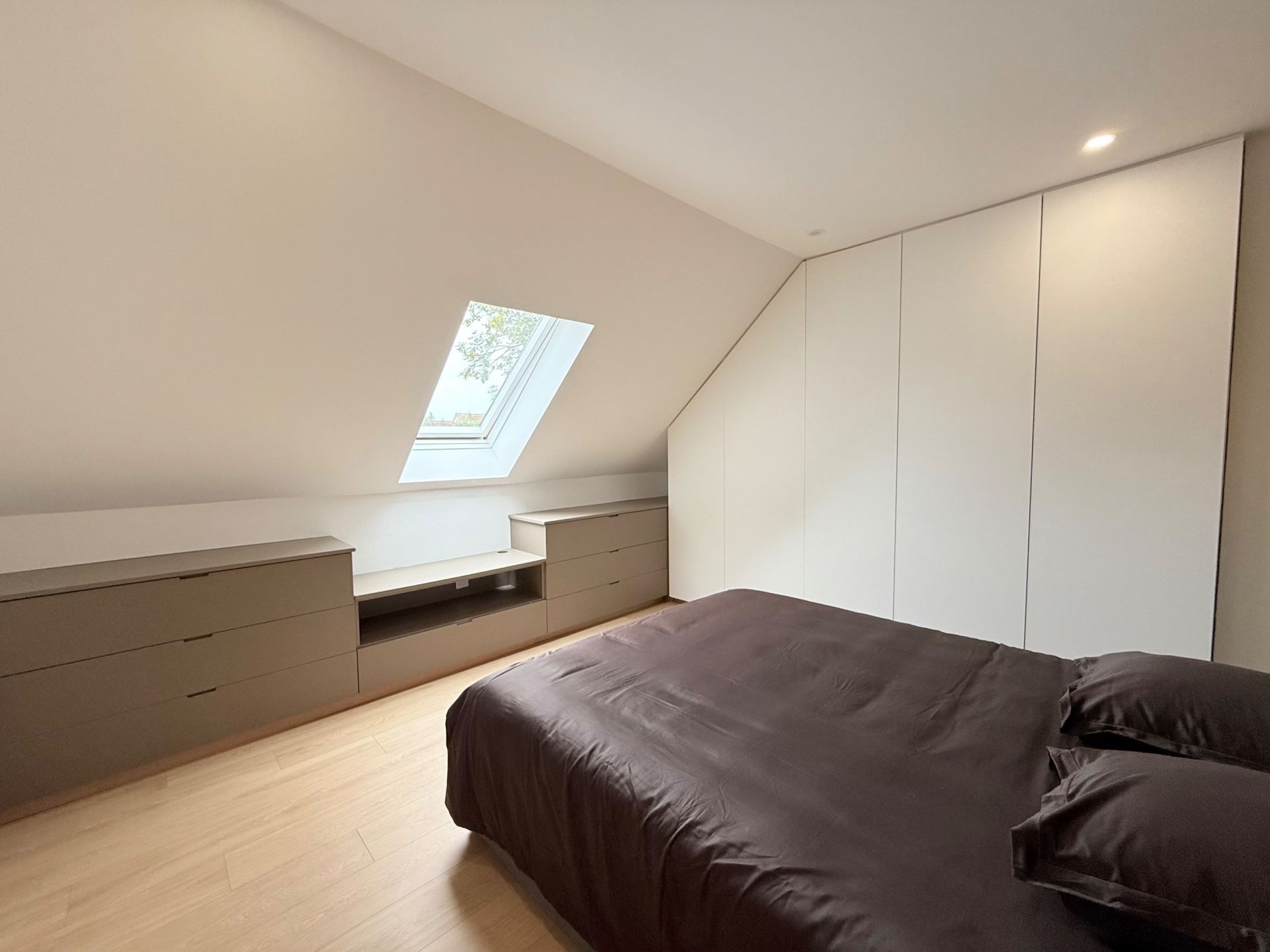 maison de luxe 4 Pièces en location sur HOUPLIN ANCOISNE (59263)