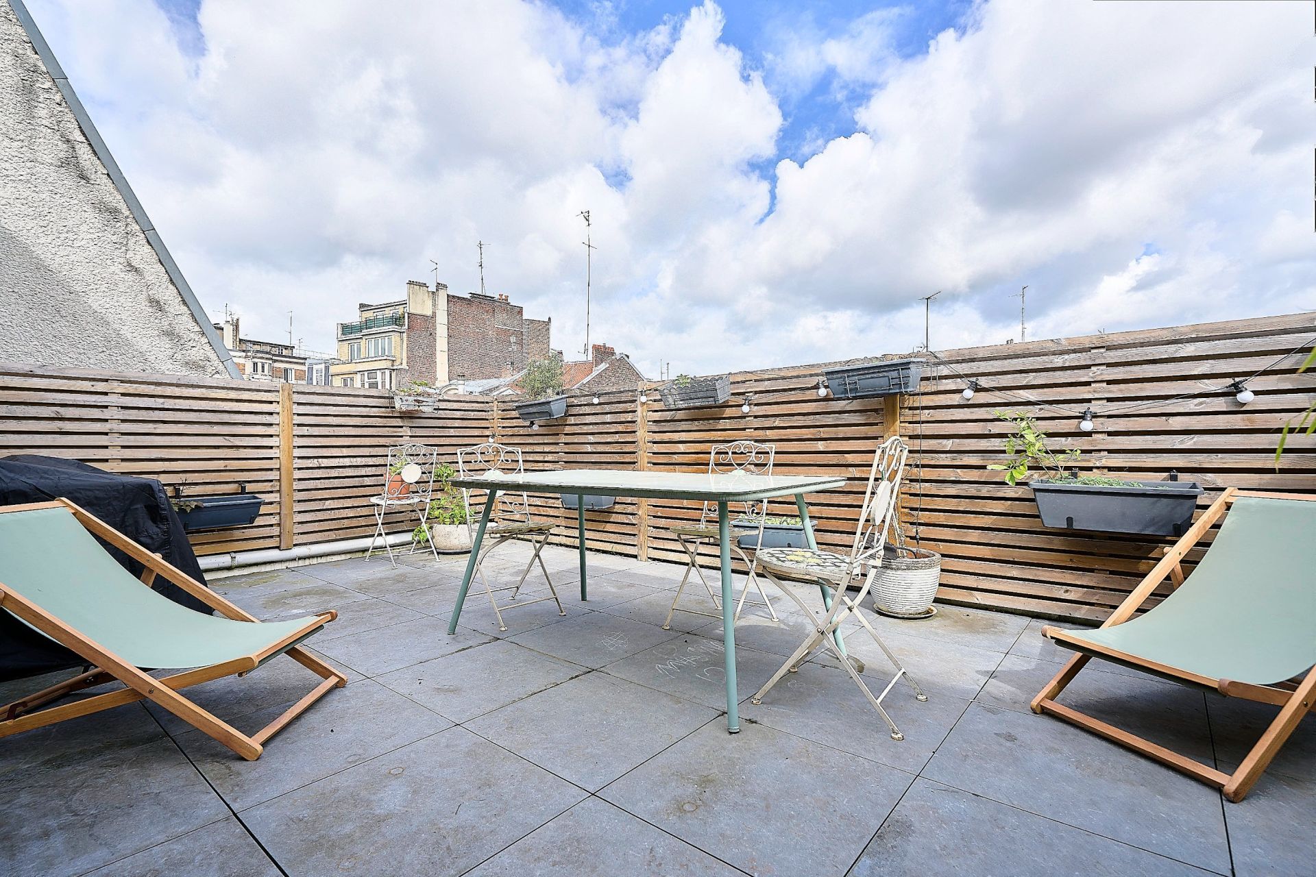 luxury duplex 4 Rooms for sale on LILLE (59800)