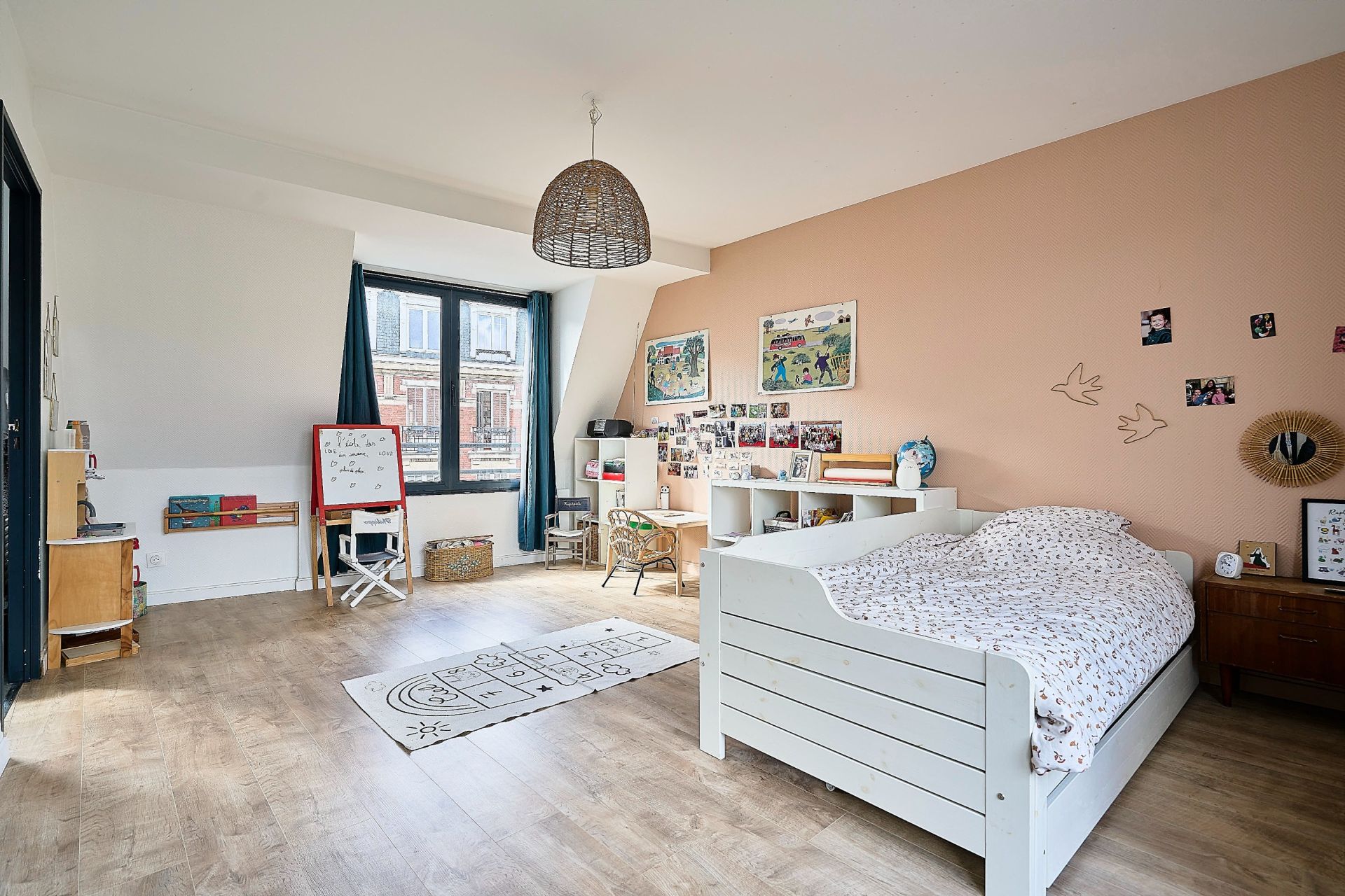 luxury duplex 4 Rooms for sale on LILLE (59800)