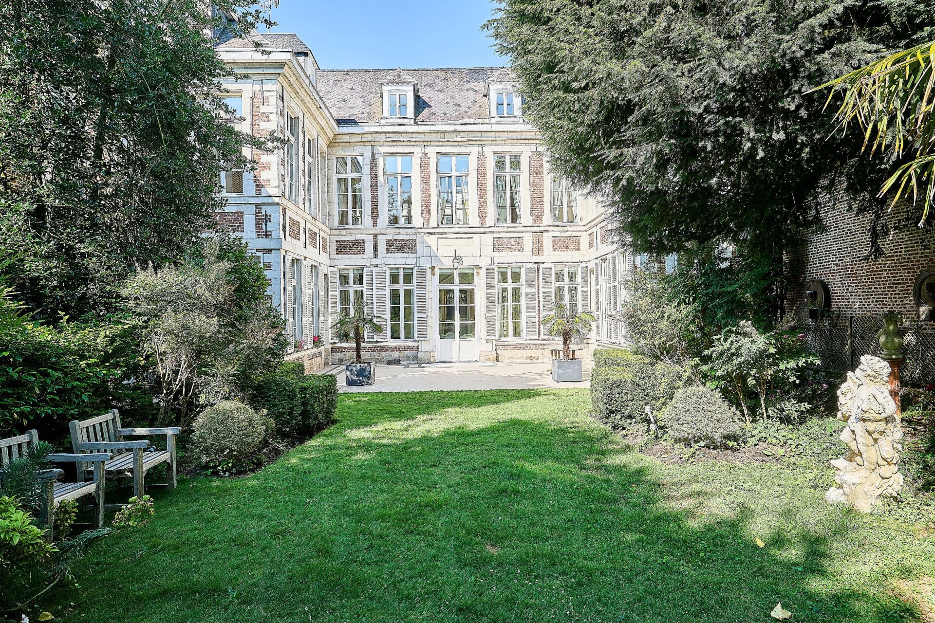 maison de luxe 24 Pièces en vente sur LILLE (59000)
