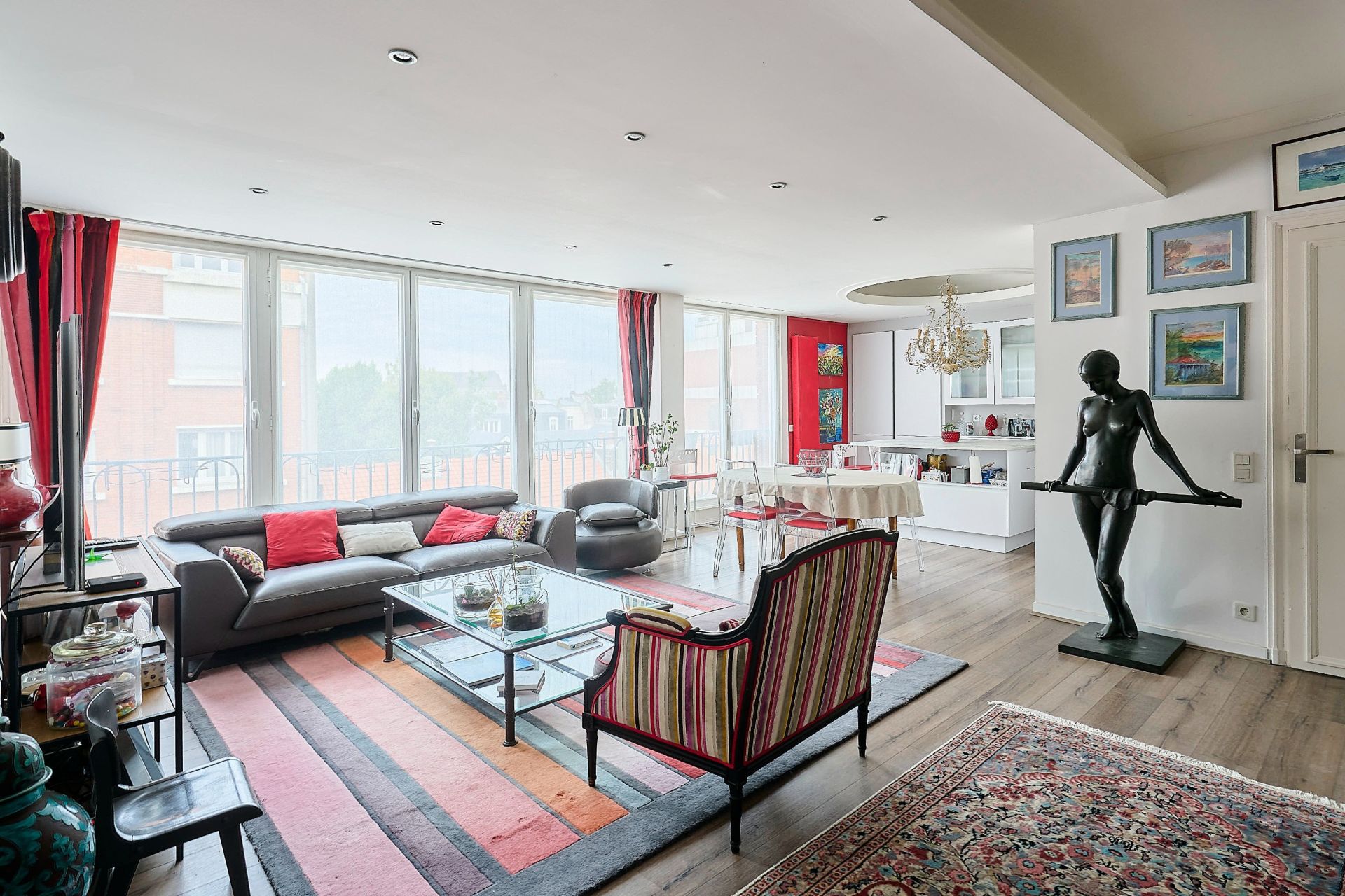 luxury apartment 4 Rooms for sale on LILLE (59000)