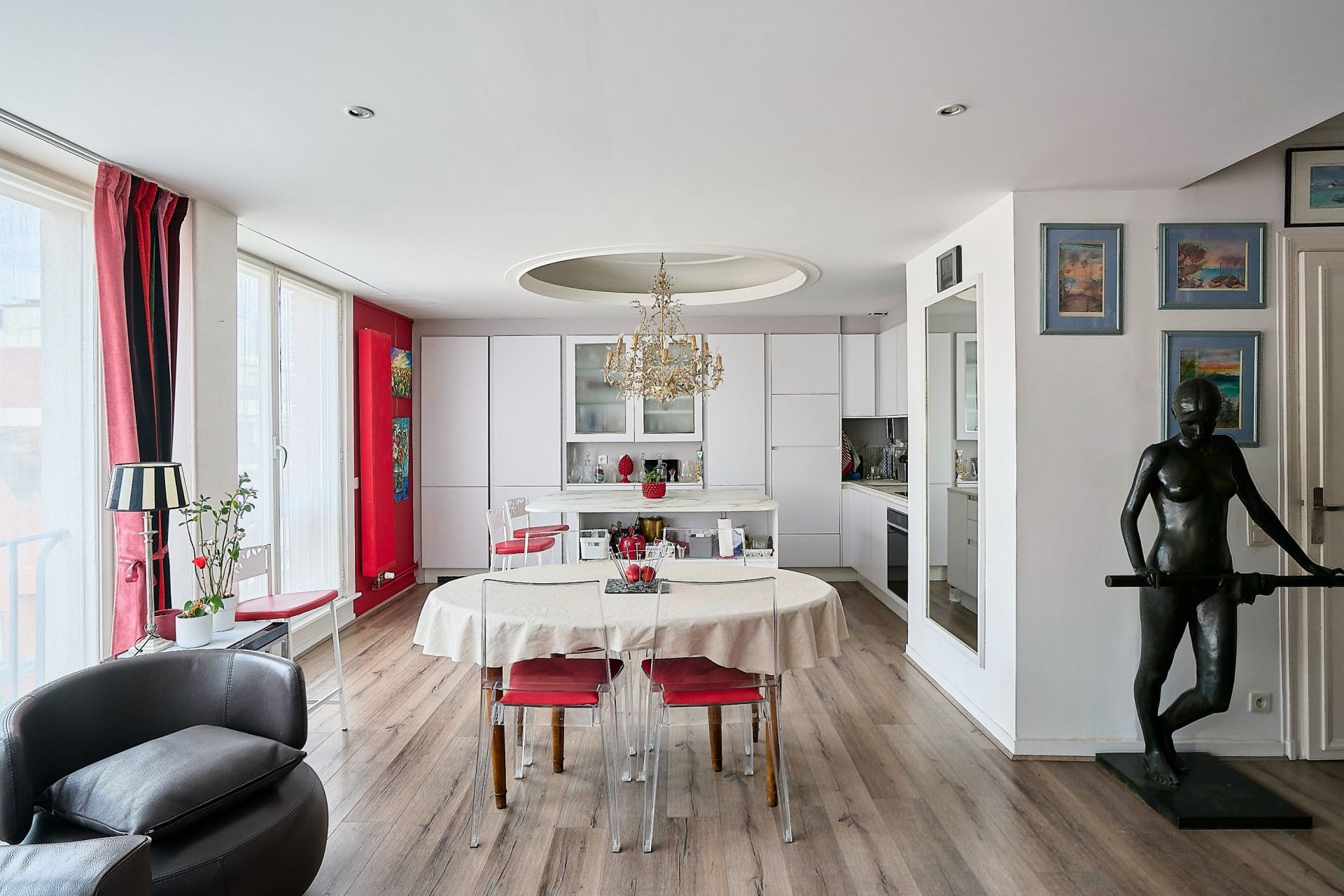 luxury apartment 4 Rooms for sale on LILLE (59000)