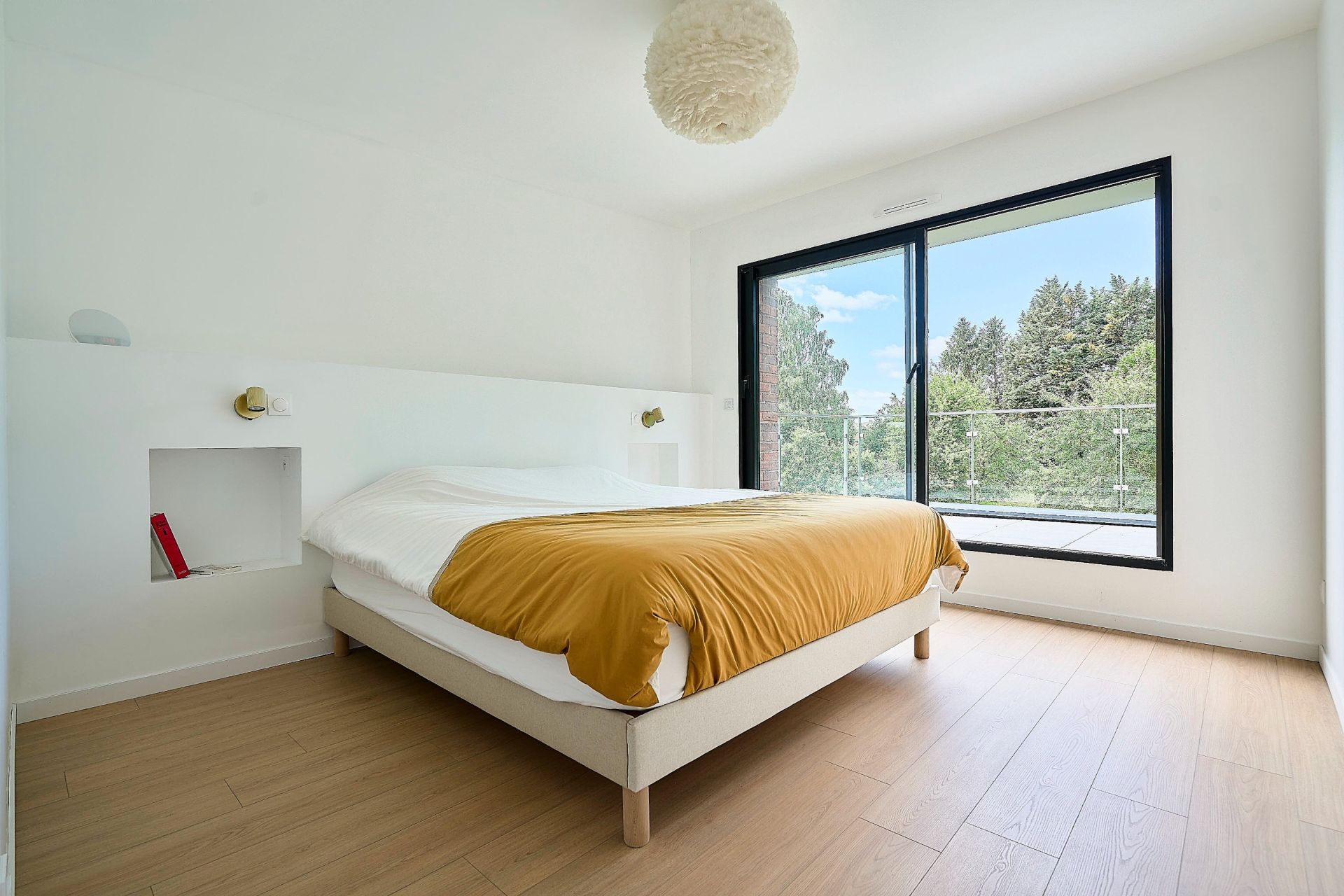 maison de luxe 8 Pièces en vente sur VILLENEUVE D ASCQ (59650)