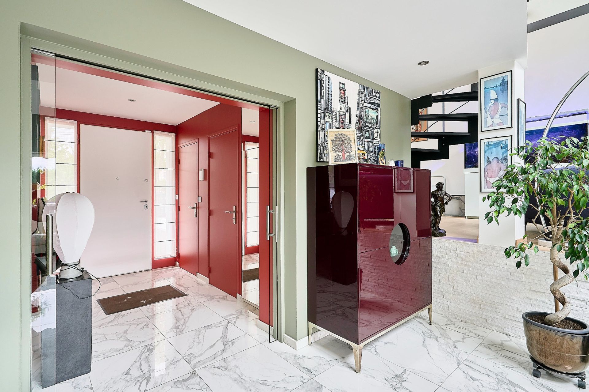 luxury house 8 Rooms for sale on MARCQ EN BAROEUL (59700)