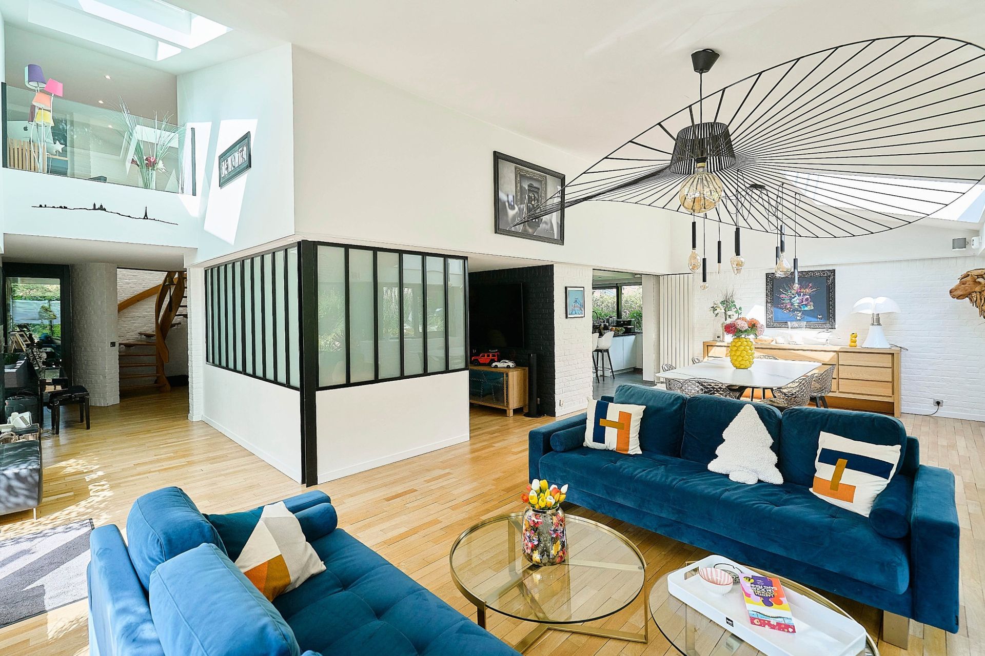 maison de luxe 9 Pièces en vente sur VILLENEUVE D ASCQ (59650)
