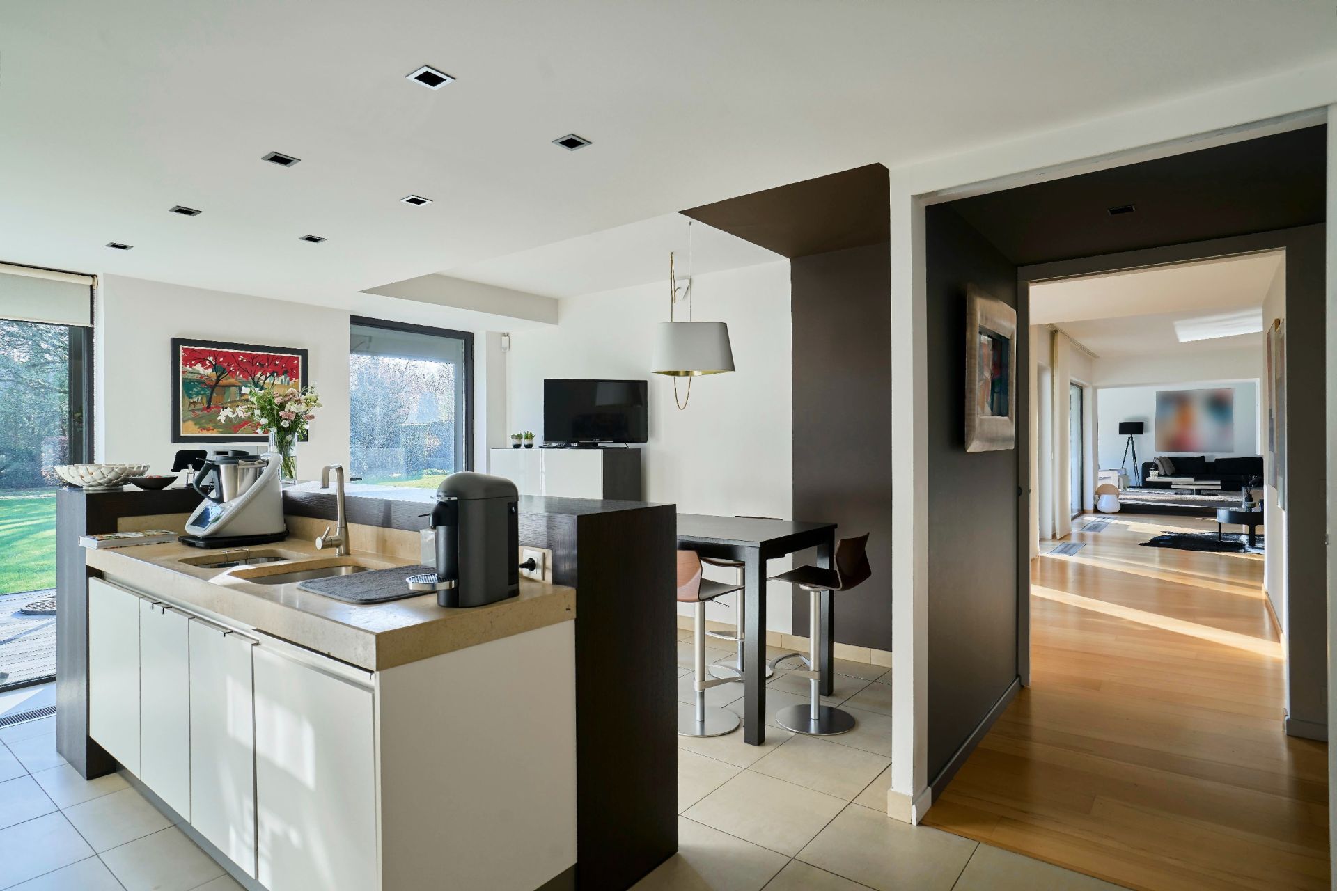 luxury house 7 Rooms for sale on CROIX (59170)