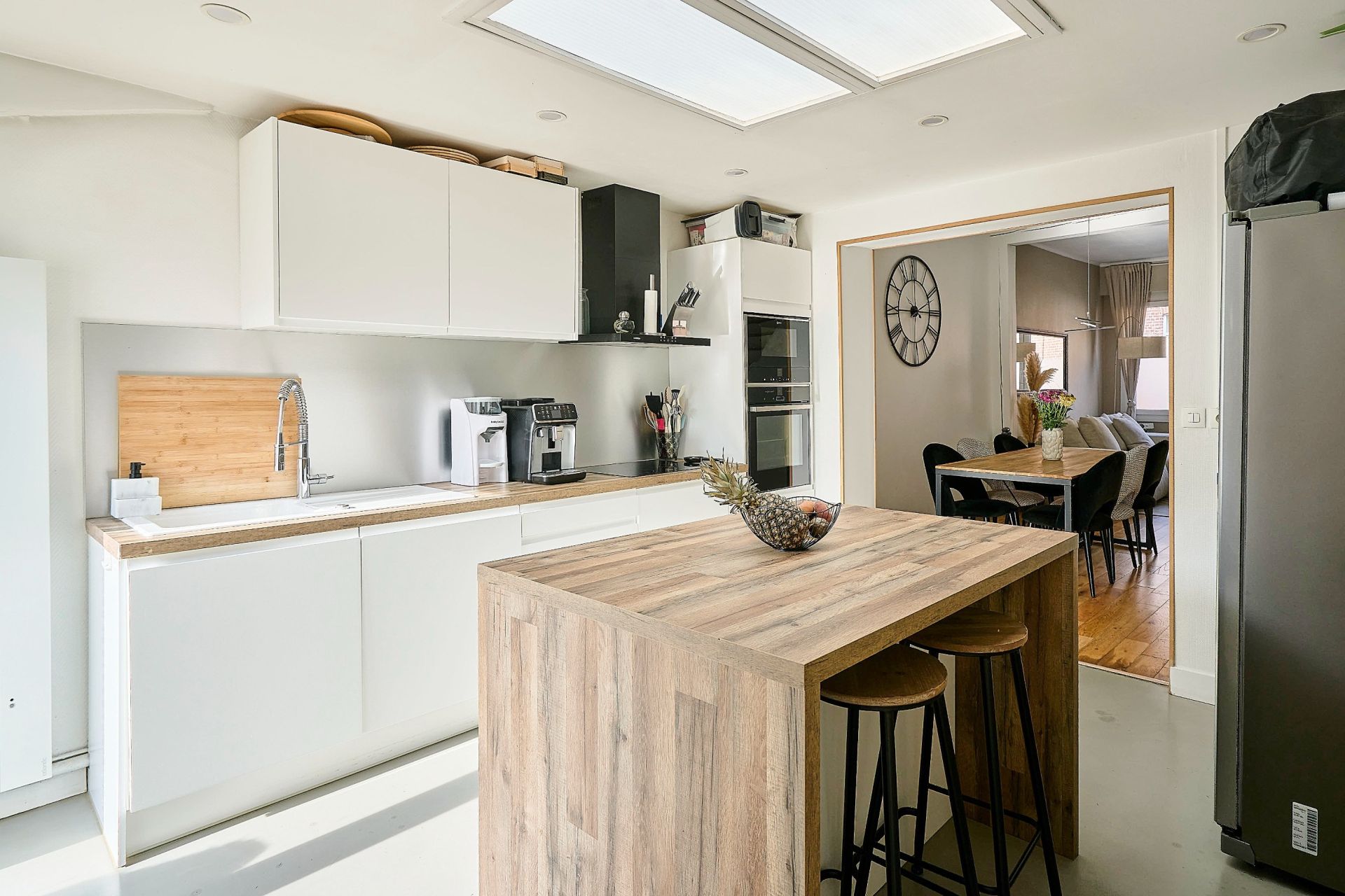 luxury house 4 Rooms for sale on MARCQ EN BAROEUL (59700)