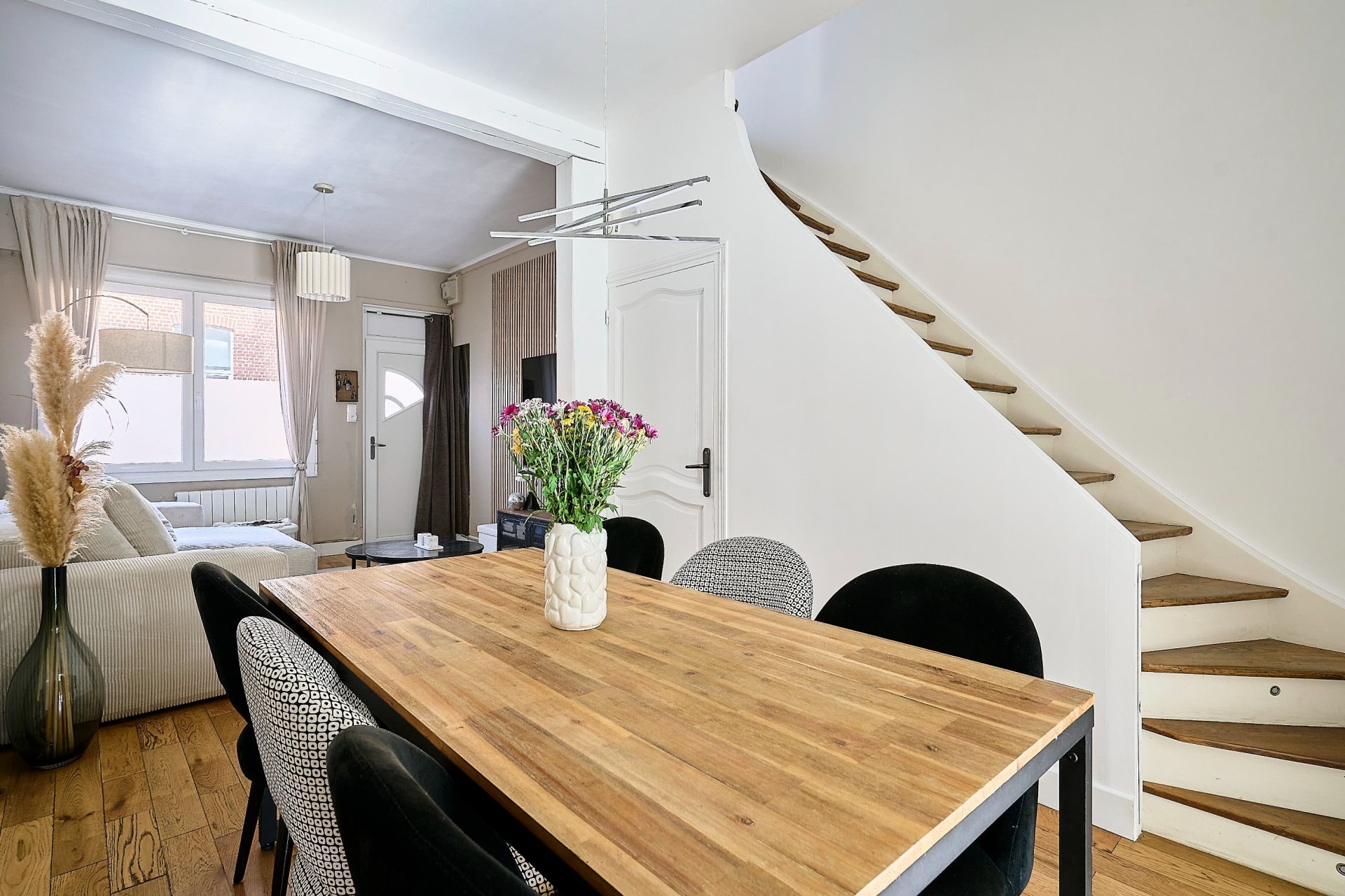 luxury house 4 Rooms for sale on MARCQ EN BAROEUL (59700)