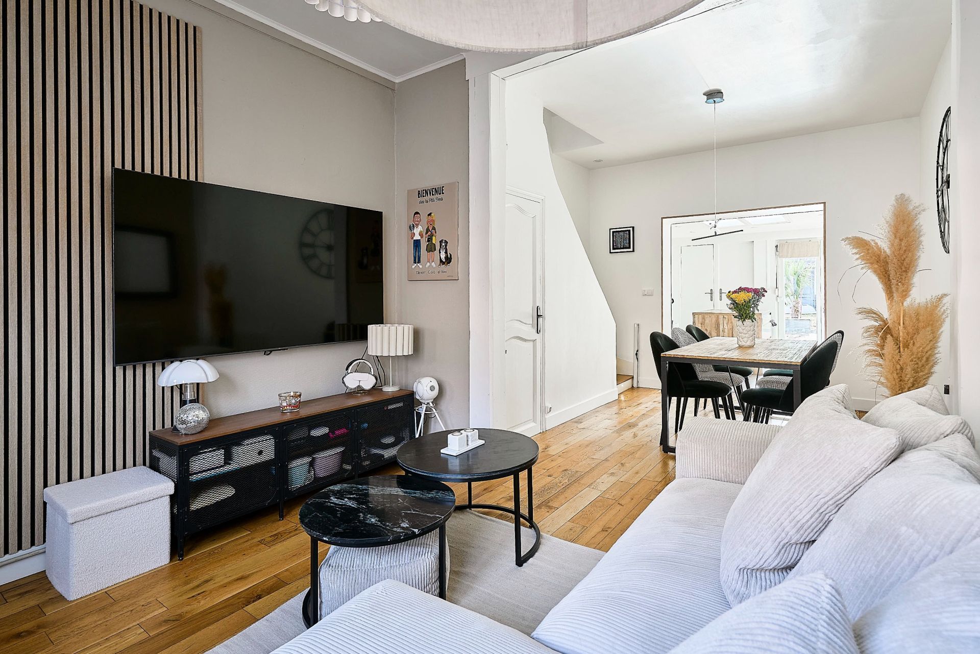 luxury house 4 Rooms for sale on MARCQ EN BAROEUL (59700)
