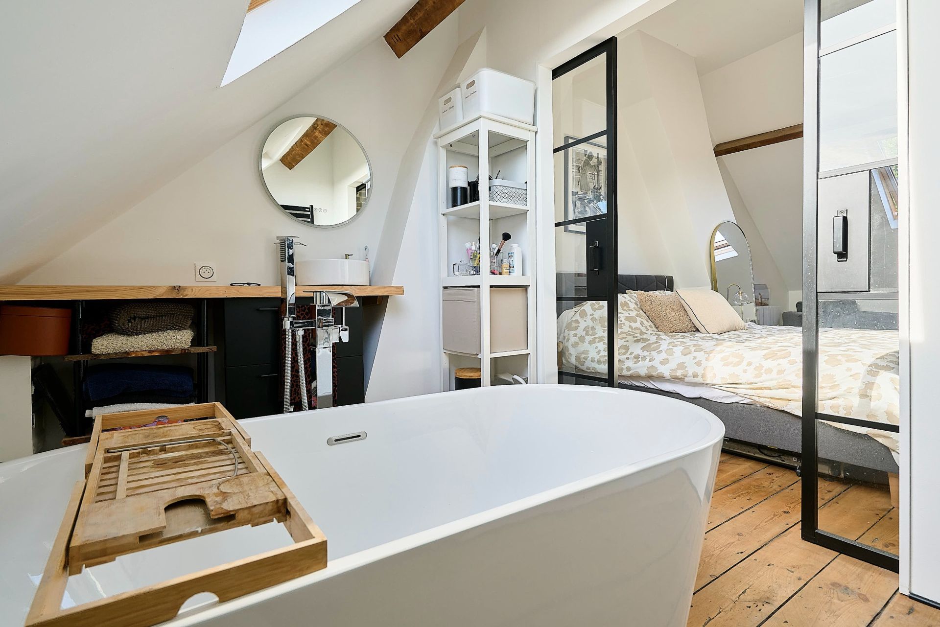luxury house 4 Rooms for sale on MARCQ EN BAROEUL (59700)