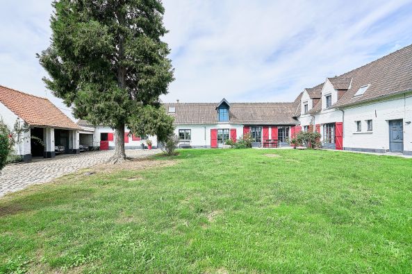 Vente Maison de luxe Linselles 7&nbsp;Pièces 390&nbsp;m²