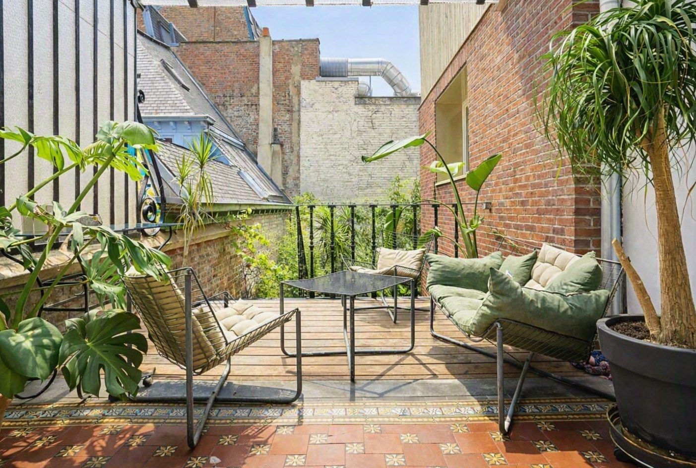 luxury house 7 Rooms for sale on LILLE (59800)
