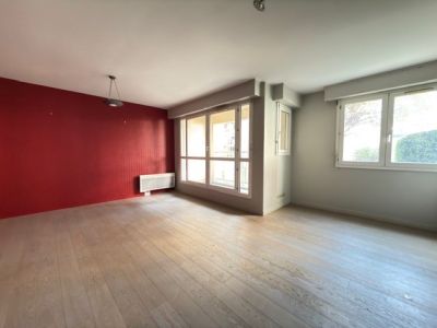Sale Luxury apartment Lille 3&nbsp;Rooms 59.03&nbsp;m²