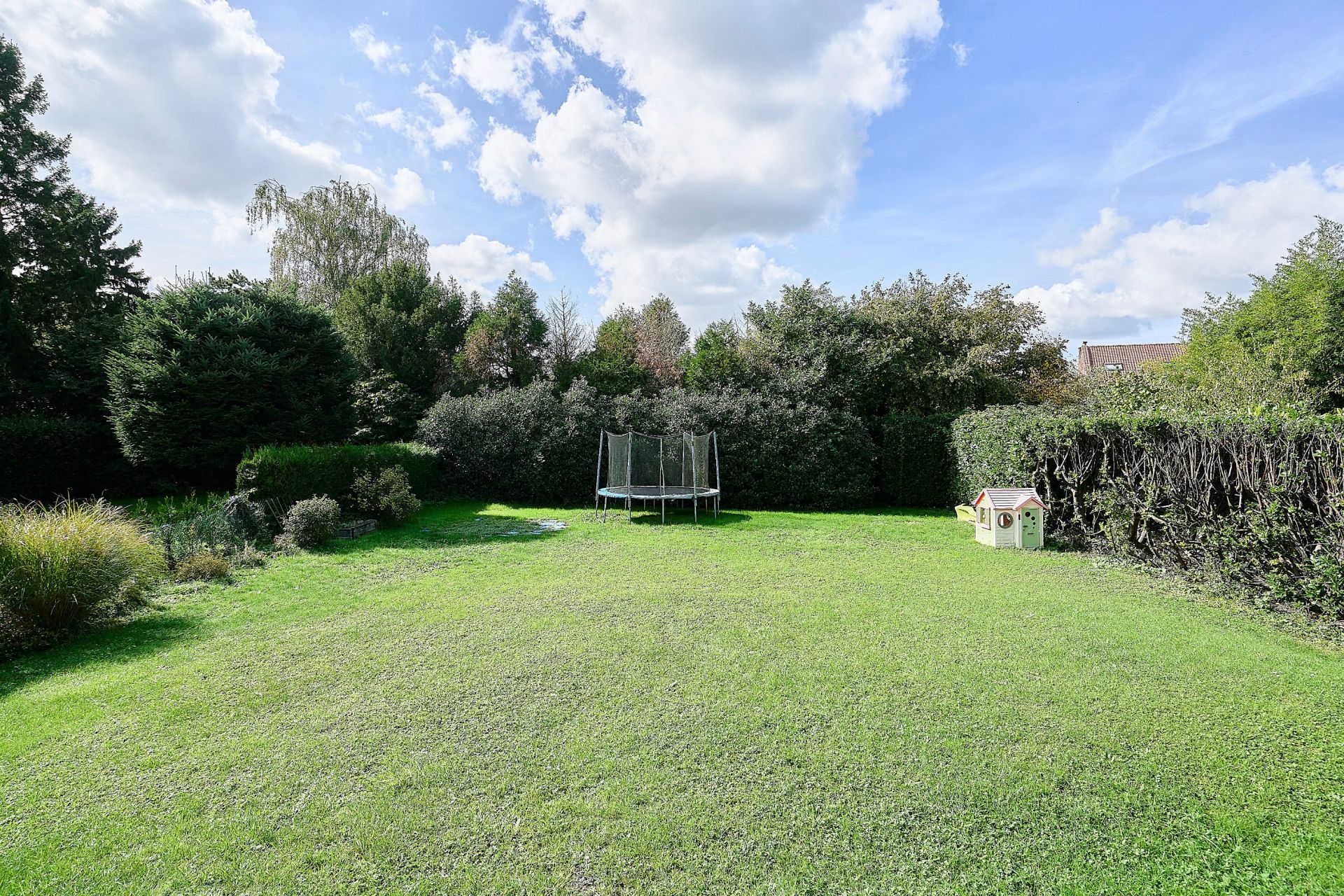 luxury house 7 Rooms for sale on VILLENEUVE D ASCQ (59491)