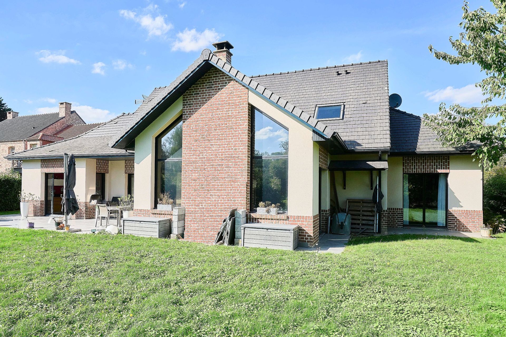 maison de luxe 10 Pièces en vente sur MERIGNIES (59710)