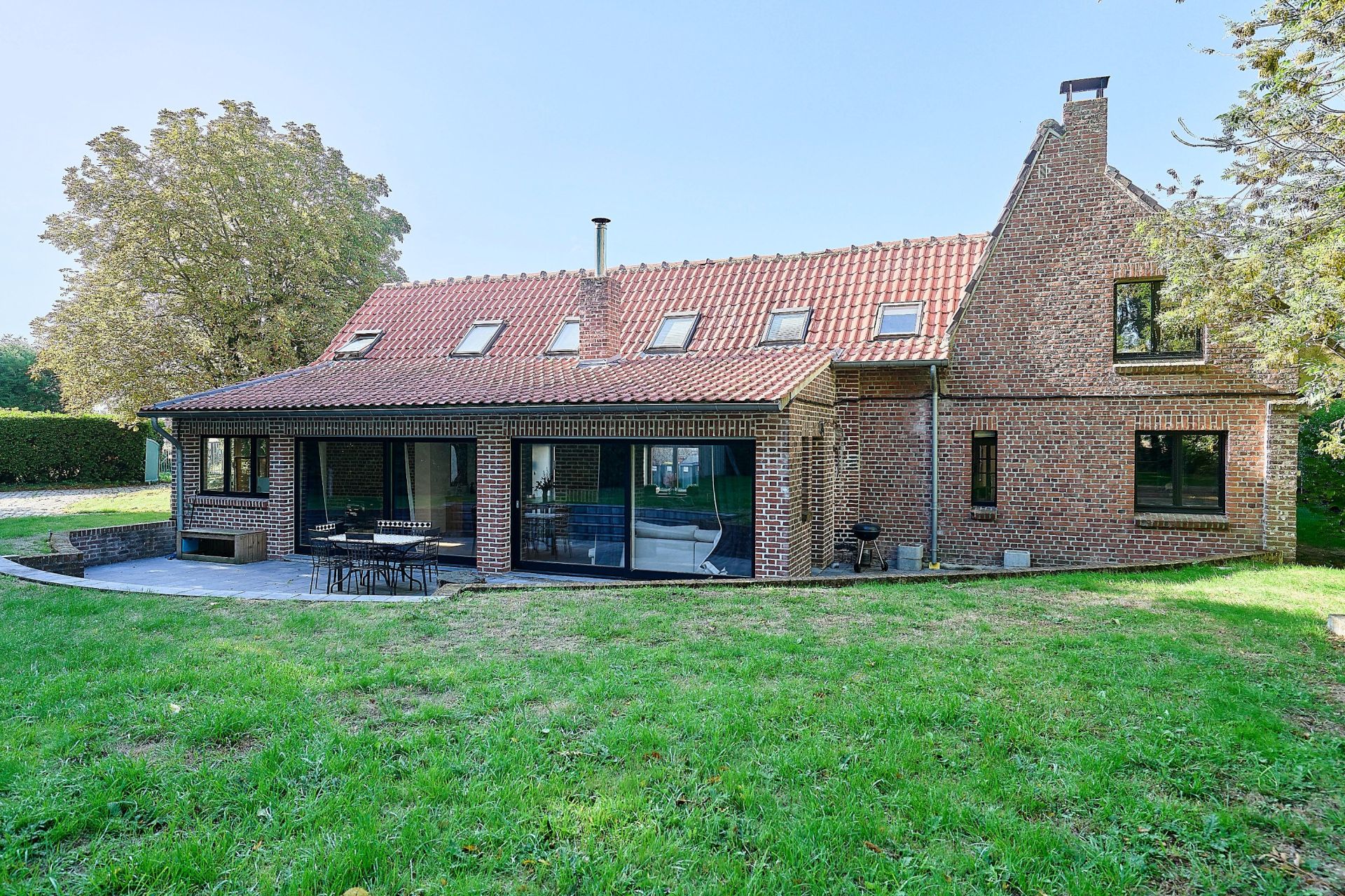 luxury house 10 Rooms for sale on WILLEMS (59780)
