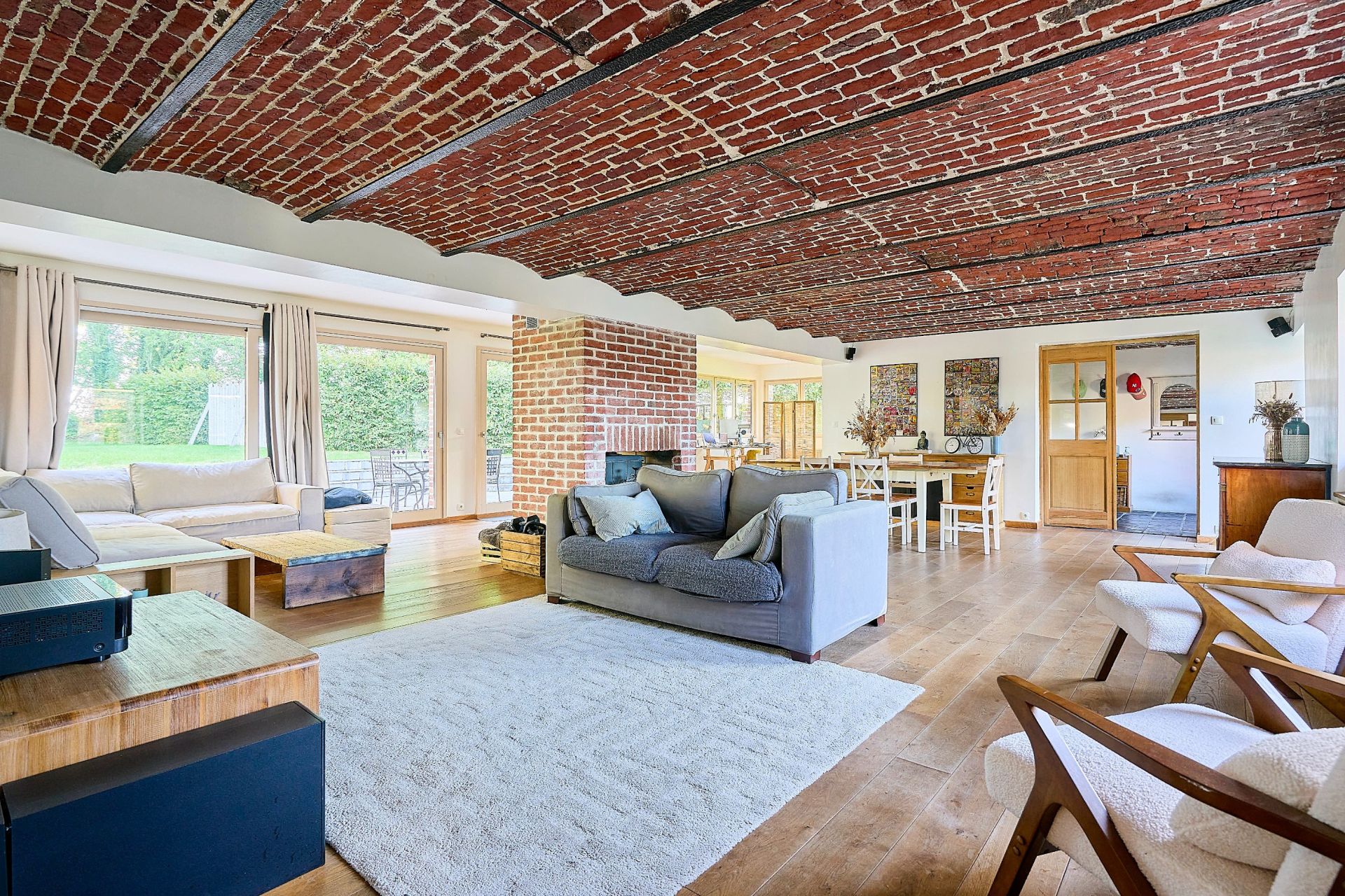 luxury house 10 Rooms for sale on WILLEMS (59780)