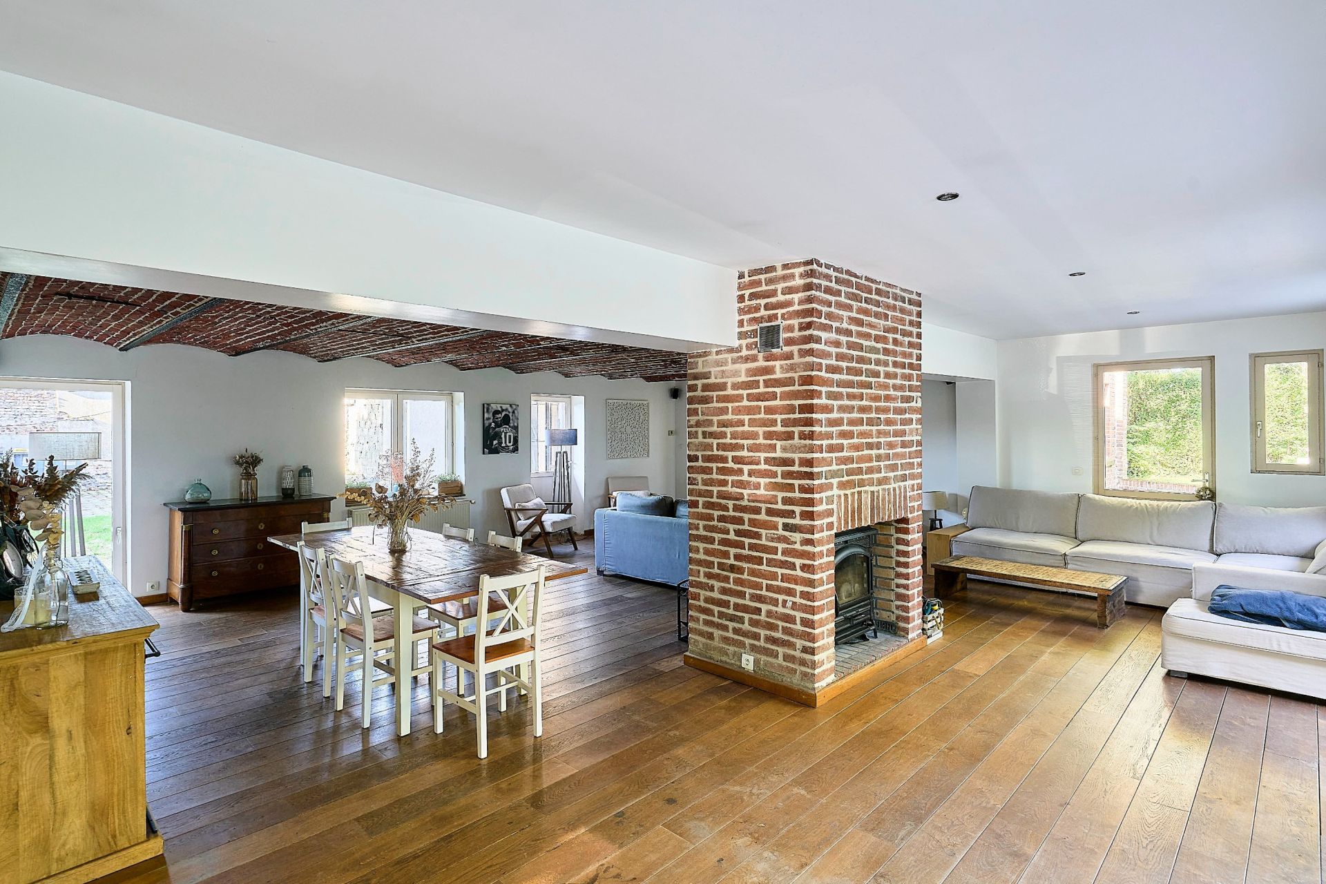 luxury house 10 Rooms for sale on WILLEMS (59780)