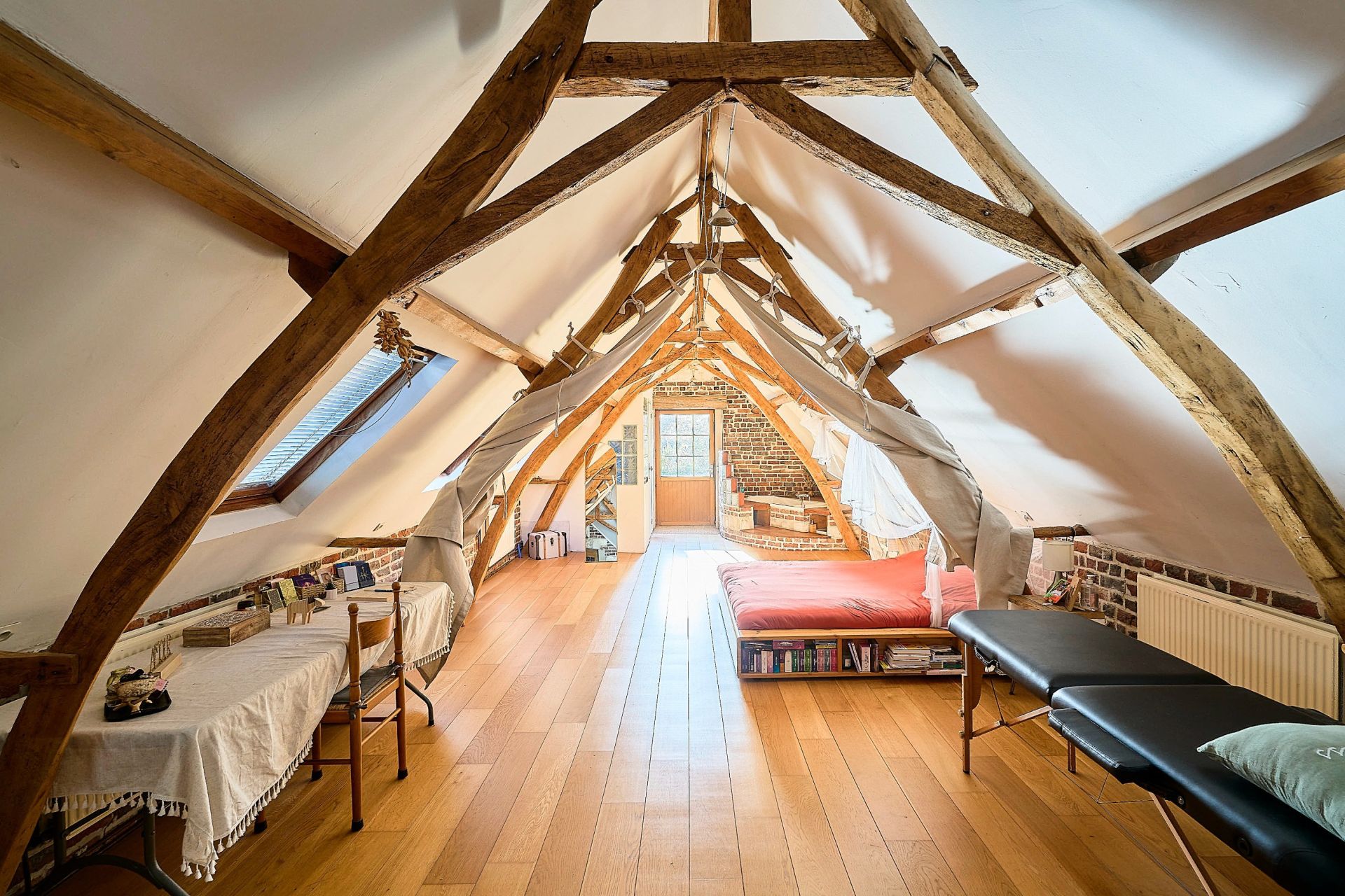 luxury house 10 Rooms for sale on WILLEMS (59780)