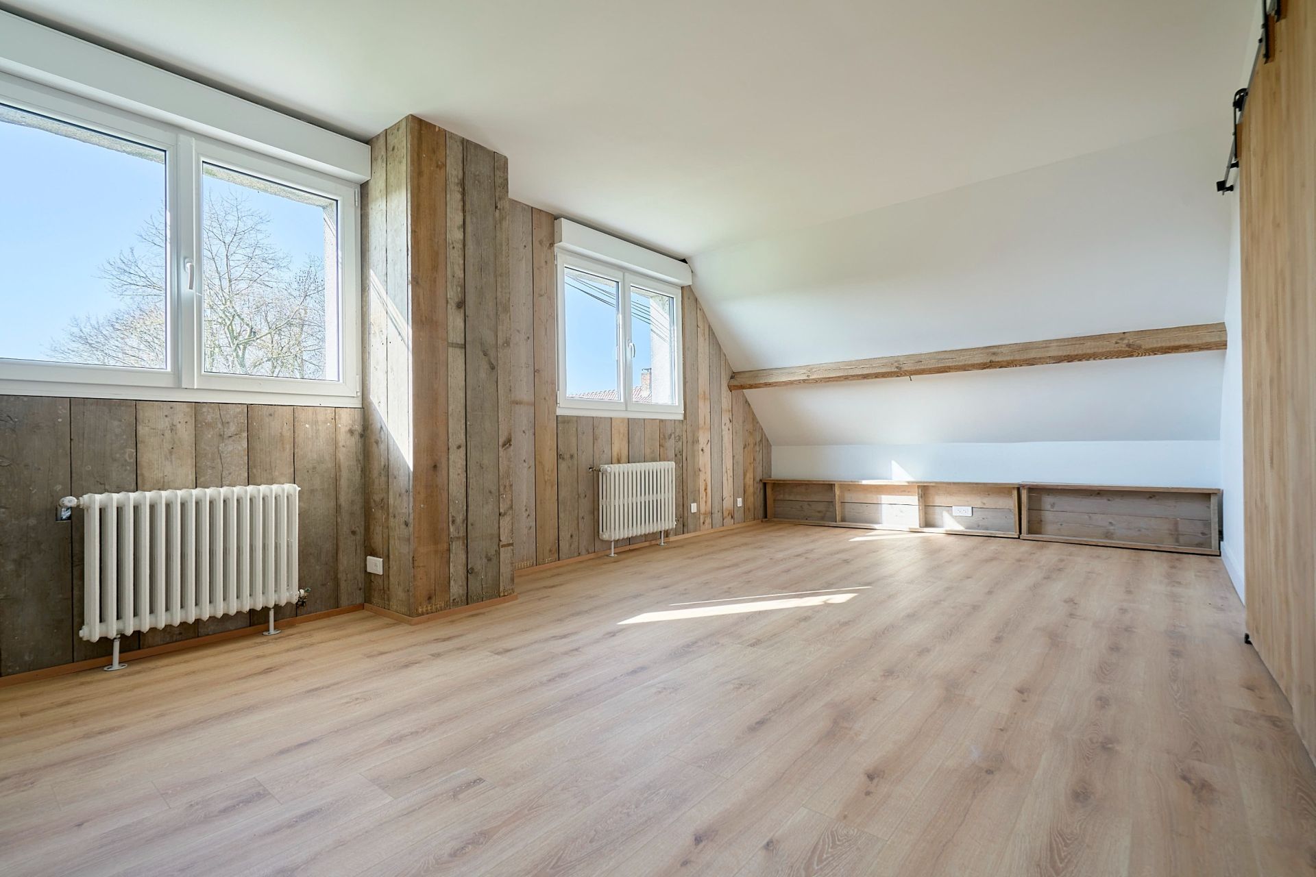 luxury house 10 Rooms for sale on WILLEMS (59780)