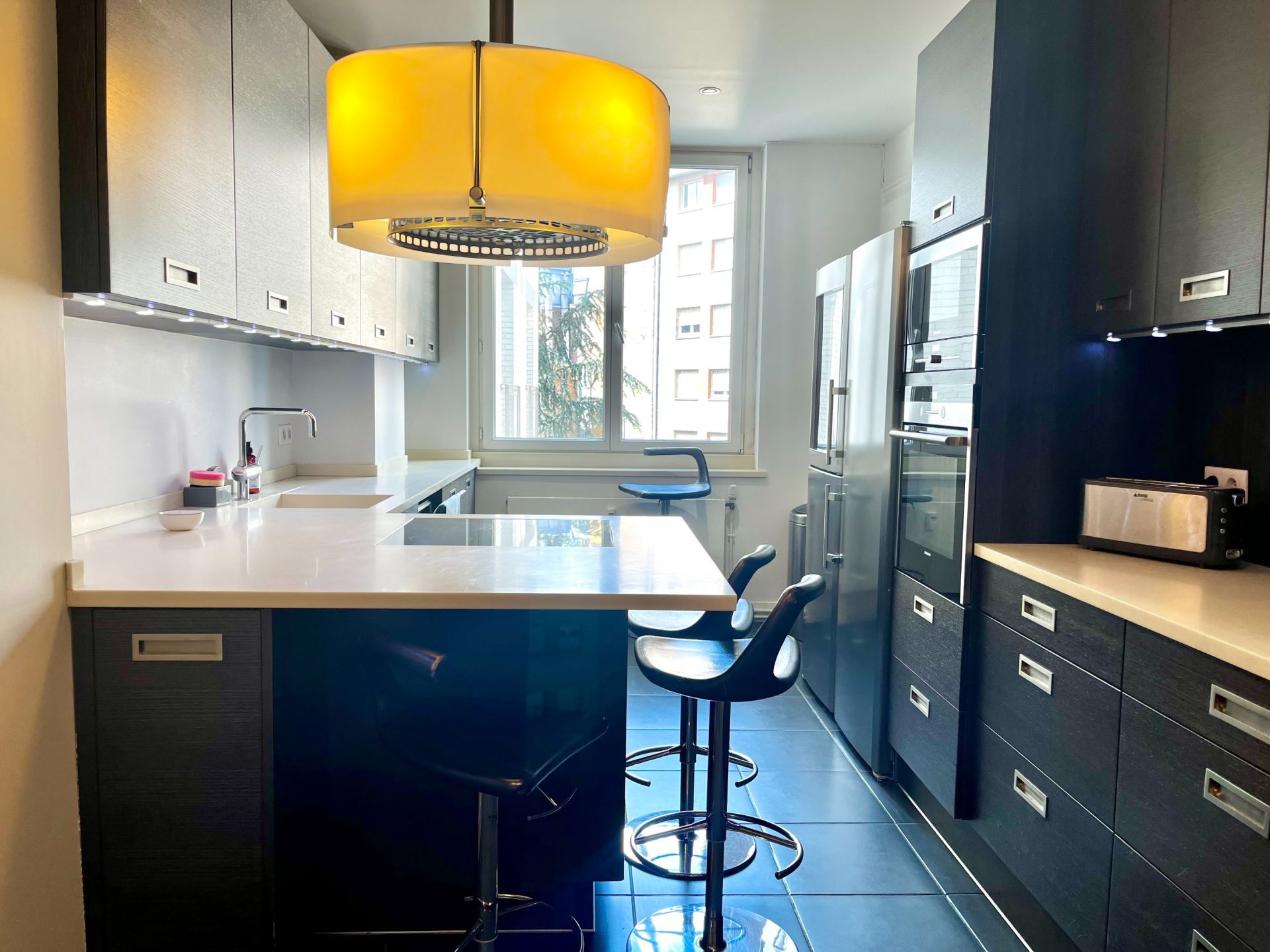 luxury apartment 6 Rooms for rent on LILLE (59000)
