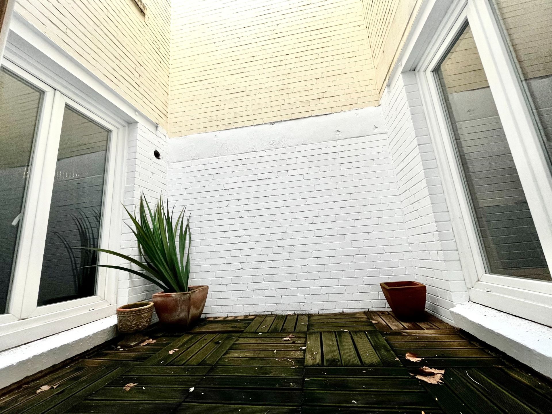 luxury apartment 6 Rooms for rent on LILLE (59000)