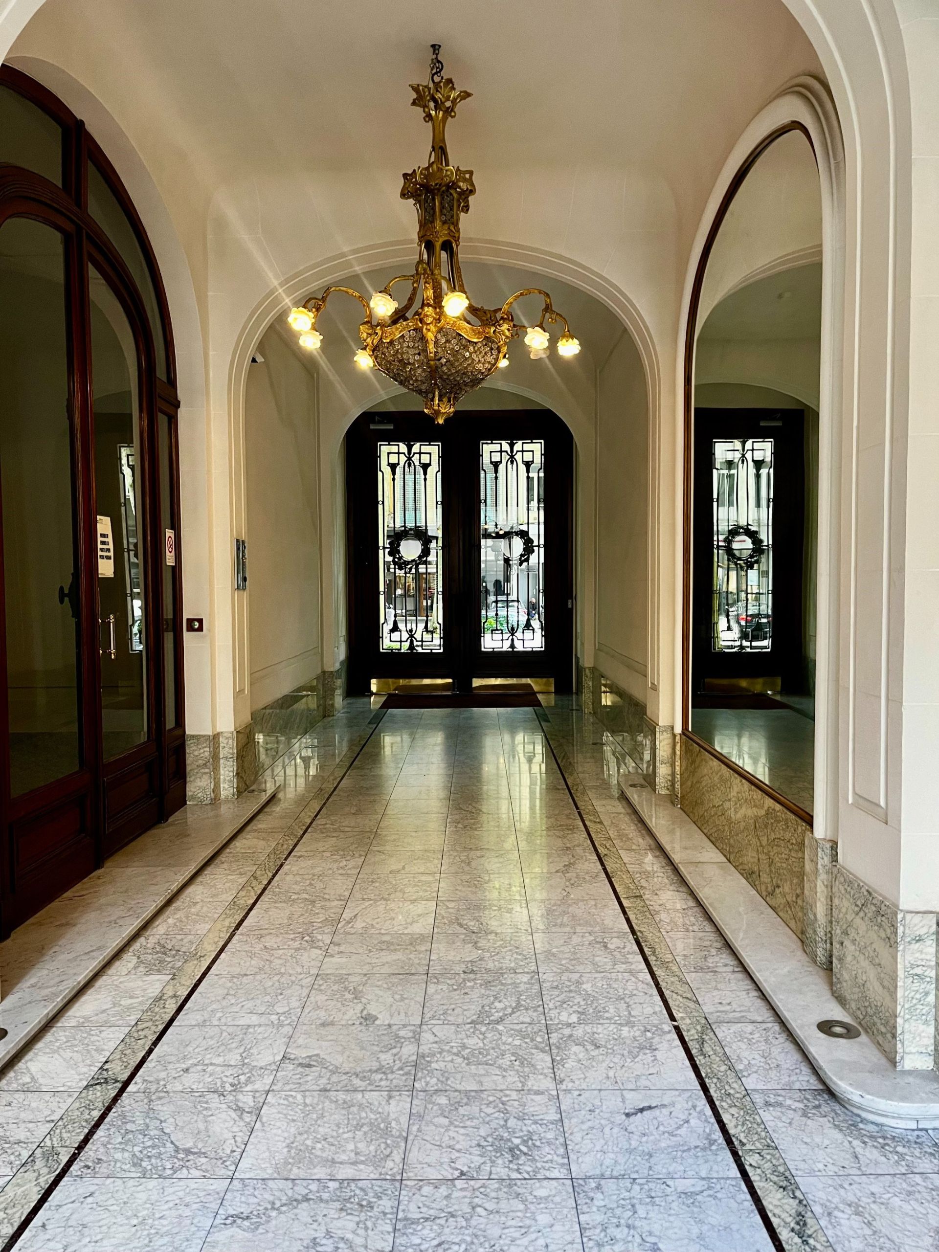 luxury apartment 6 Rooms for rent on LILLE (59000)
