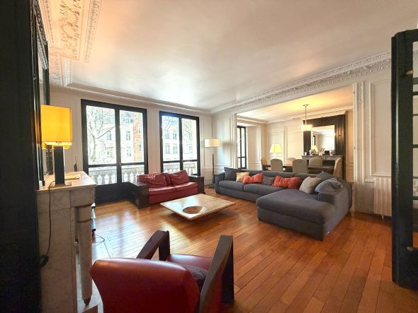 Rental Luxury apartment Lille 6&nbsp;Rooms 20444&nbsp;m²
