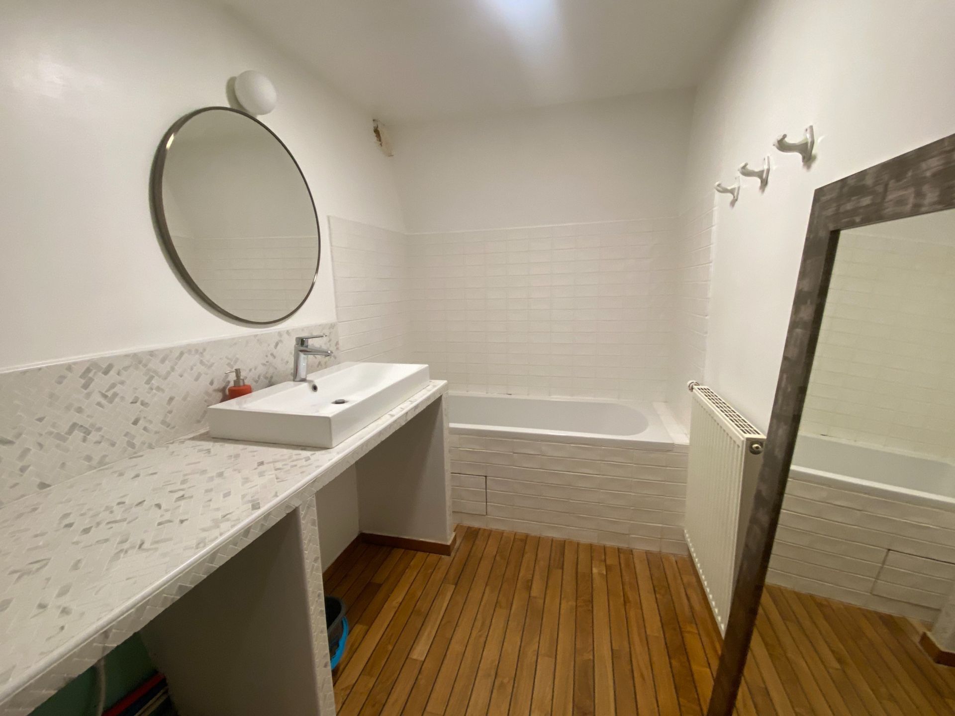 luxury apartment 4 Rooms for sale on LILLE (59800)