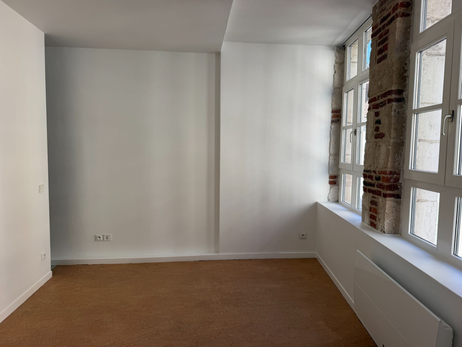 luxury apartment 4 Rooms for rent on LILLE (59000)