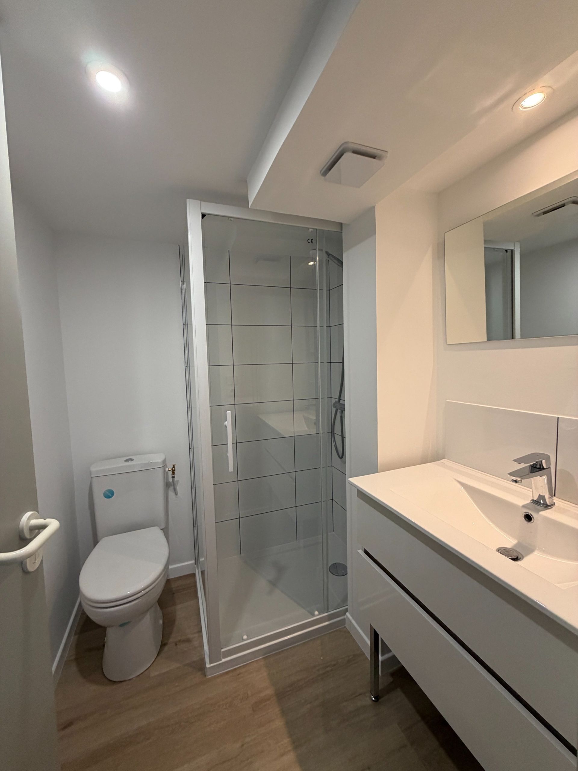 luxury apartment 4 Rooms for rent on LILLE (59000)