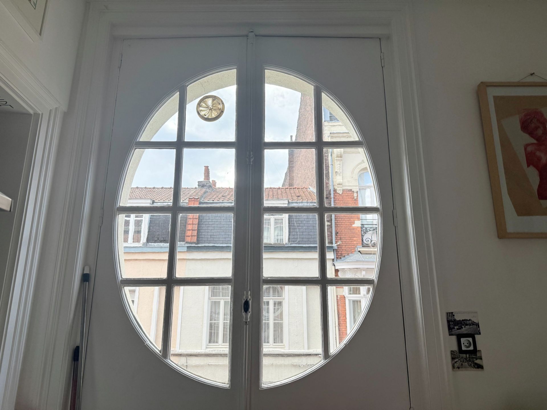 luxury apartment 4 Rooms for sale on LILLE (59800)