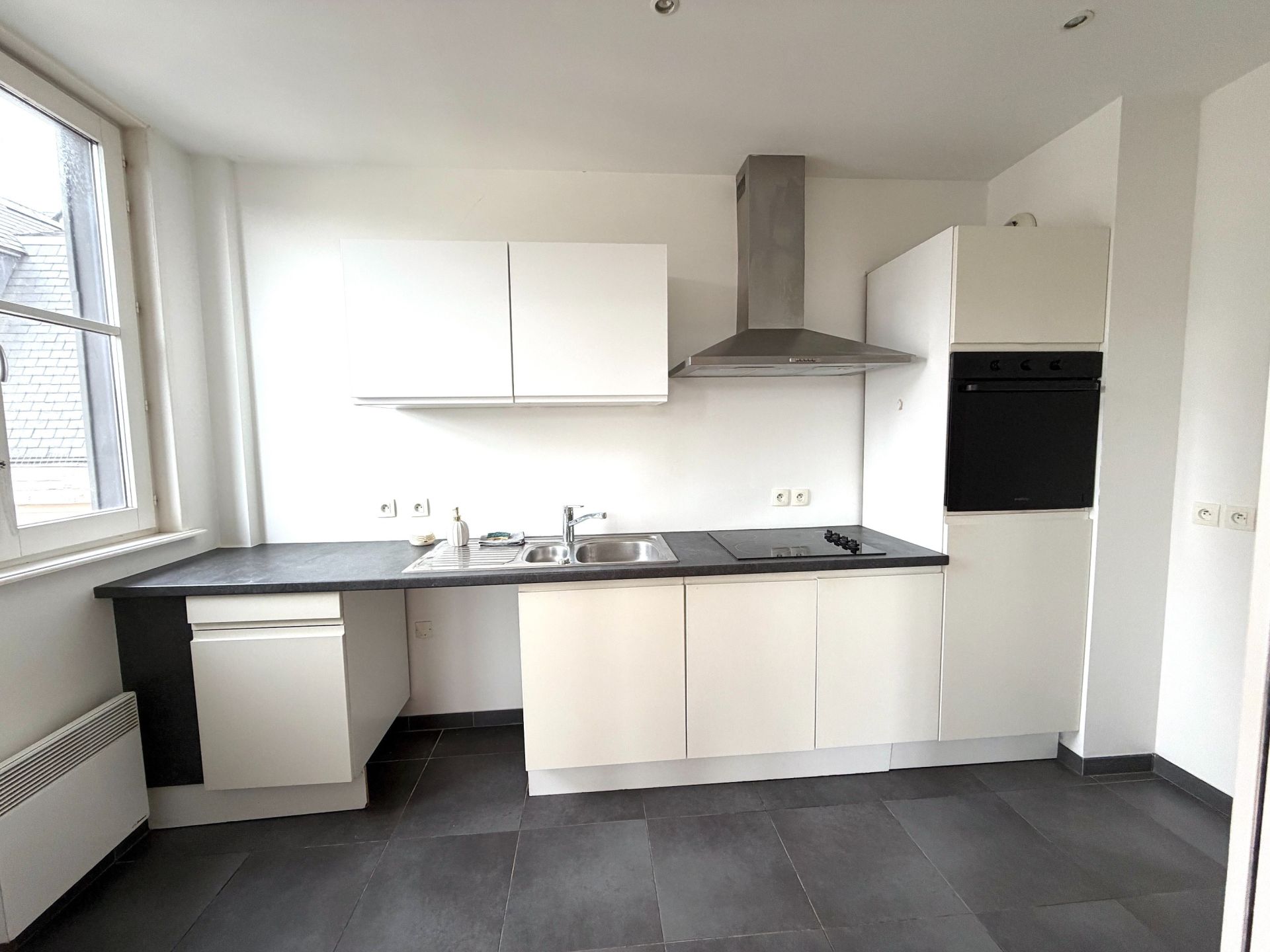 luxury apartment 3 Rooms for rent on LILLE (59000)
