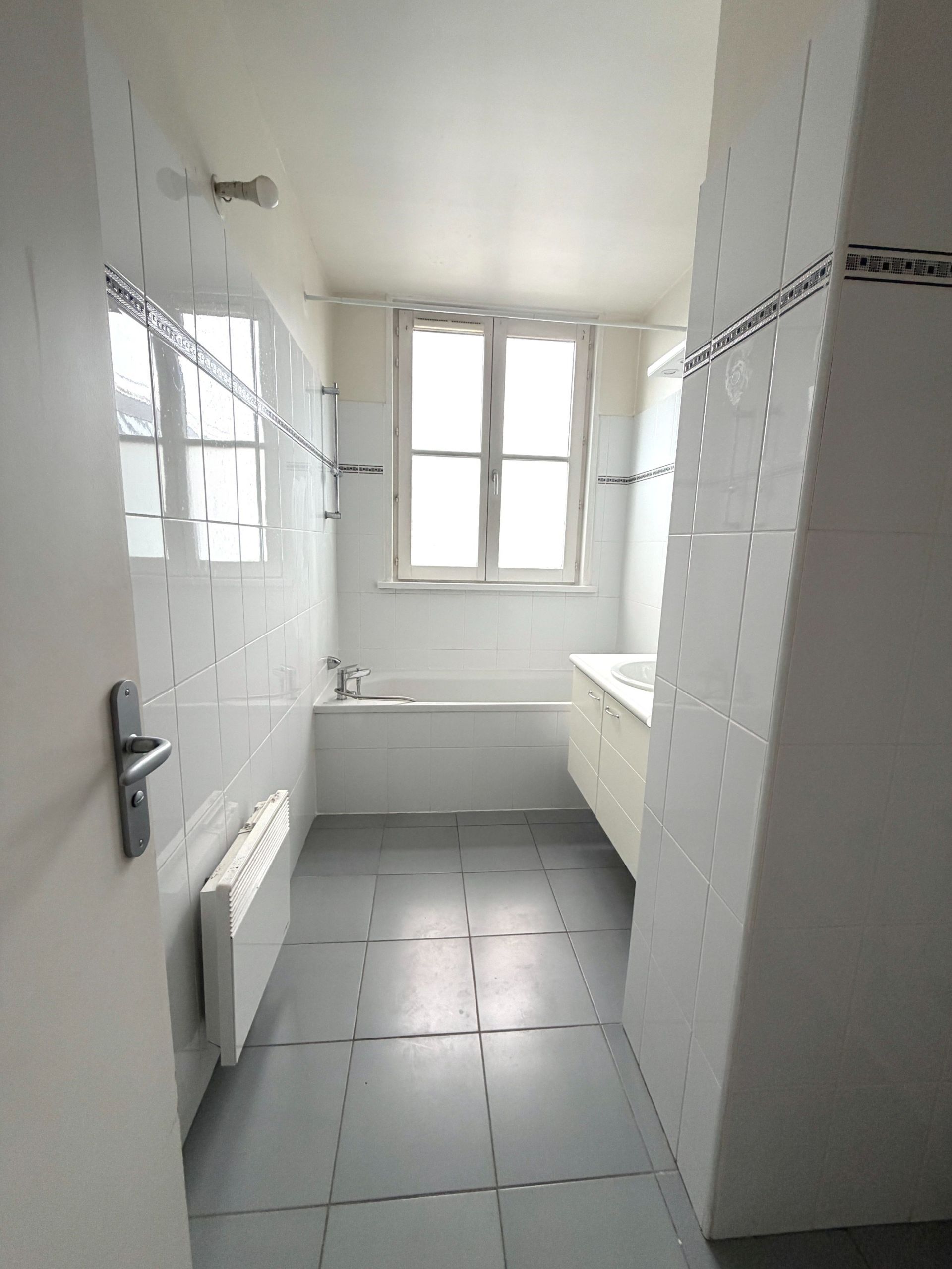 luxury apartment 3 Rooms for rent on LILLE (59000)