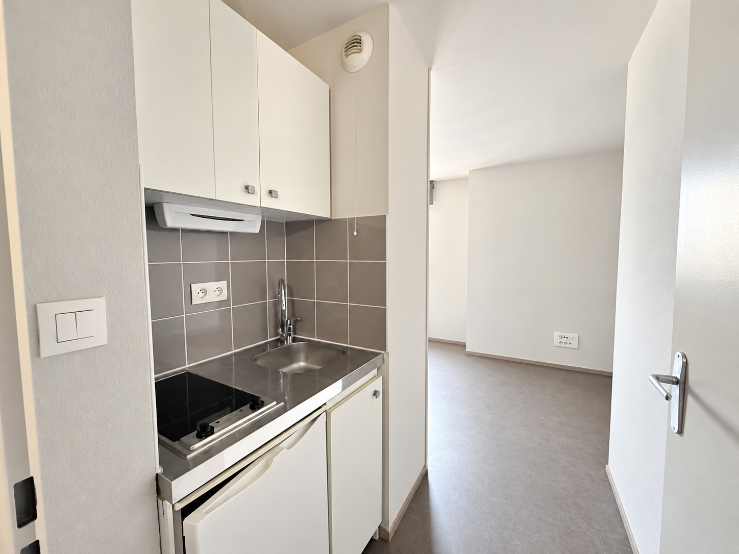 luxury apartment 1 room for sale on LILLE (59000)