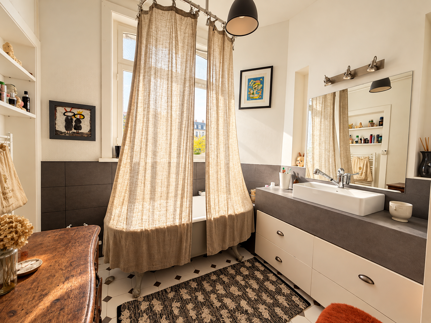 luxury apartment 3 Rooms for sale on LA MADELEINE (59110)
